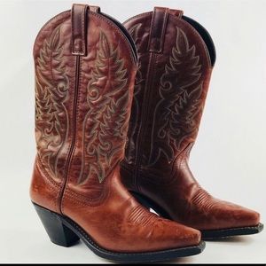 Laredo brown cowboy boots with blue design